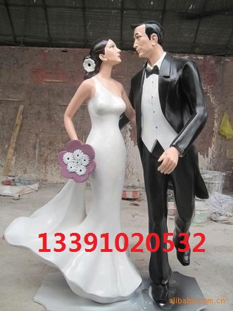 玻璃钢人物雕塑 情侣玻璃钢雕塑 造型美观，技艺精湛