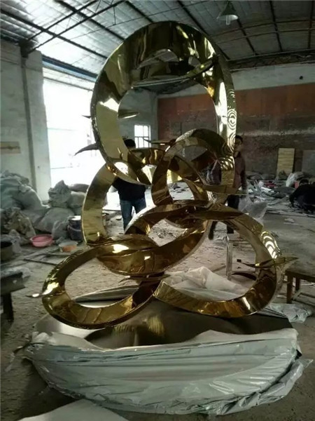 不锈钢雕塑优点有什么视觉效果?