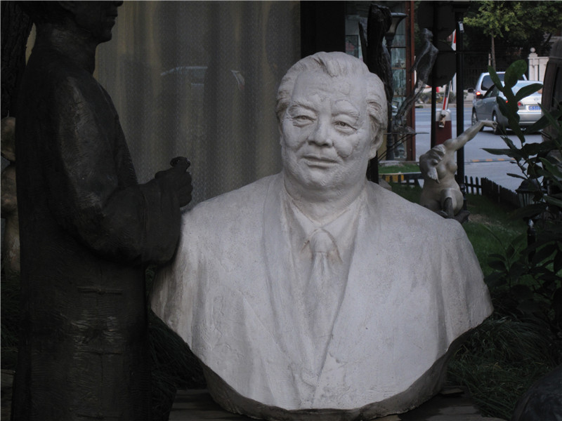 人物雕塑