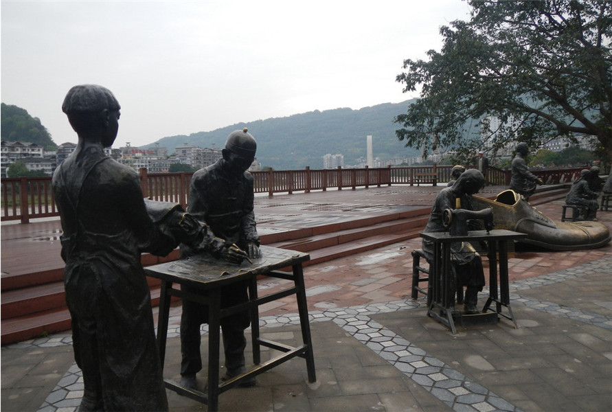 铸铜雕塑